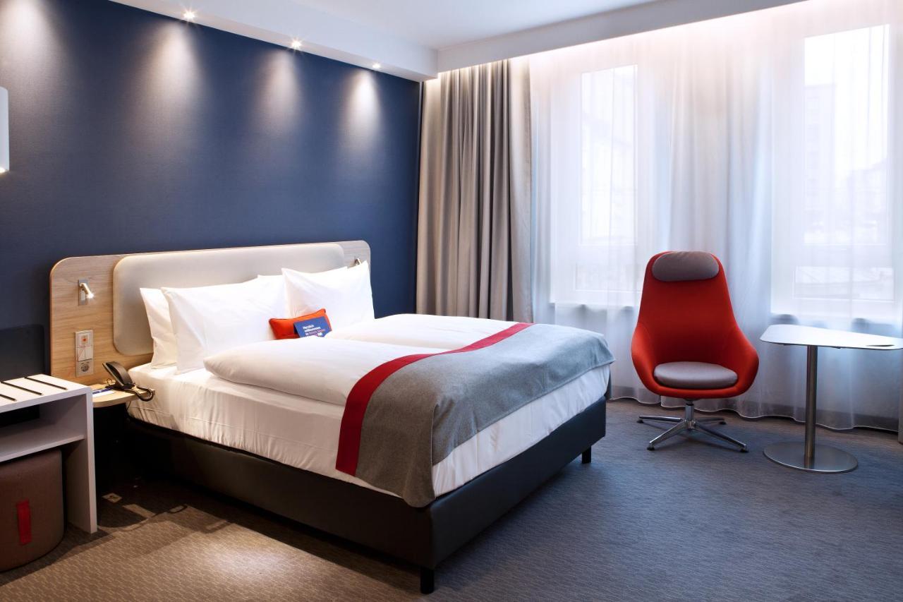 Holiday Inn Express - Kaiserslautern By Ihg Buitenkant foto