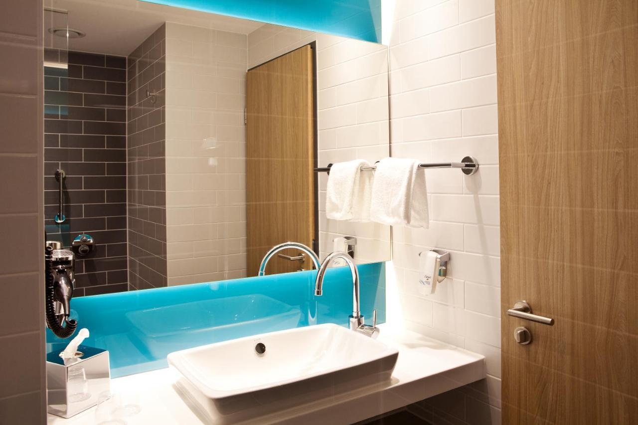 Holiday Inn Express - Kaiserslautern By Ihg Buitenkant foto
