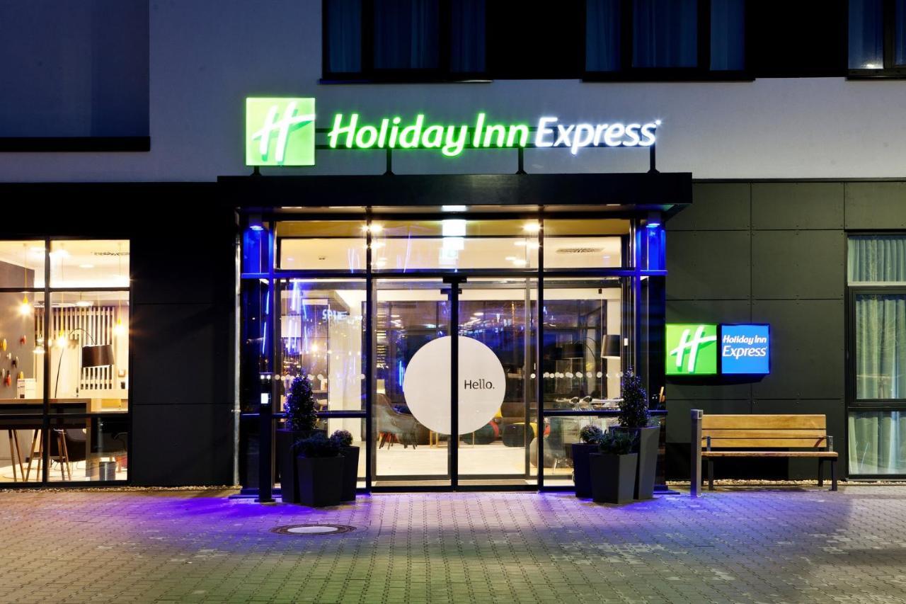 Holiday Inn Express - Kaiserslautern By Ihg Buitenkant foto
