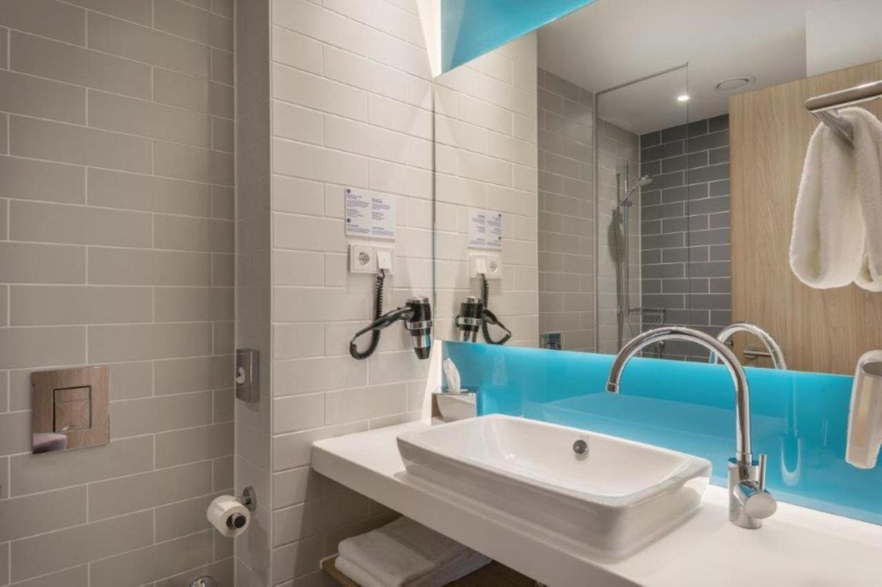 Holiday Inn Express - Kaiserslautern By Ihg Buitenkant foto
