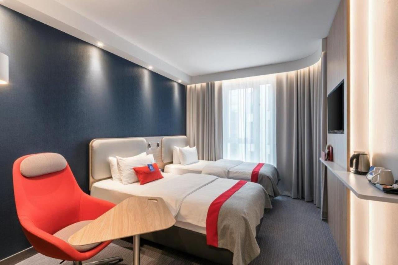 Holiday Inn Express - Kaiserslautern By Ihg Buitenkant foto
